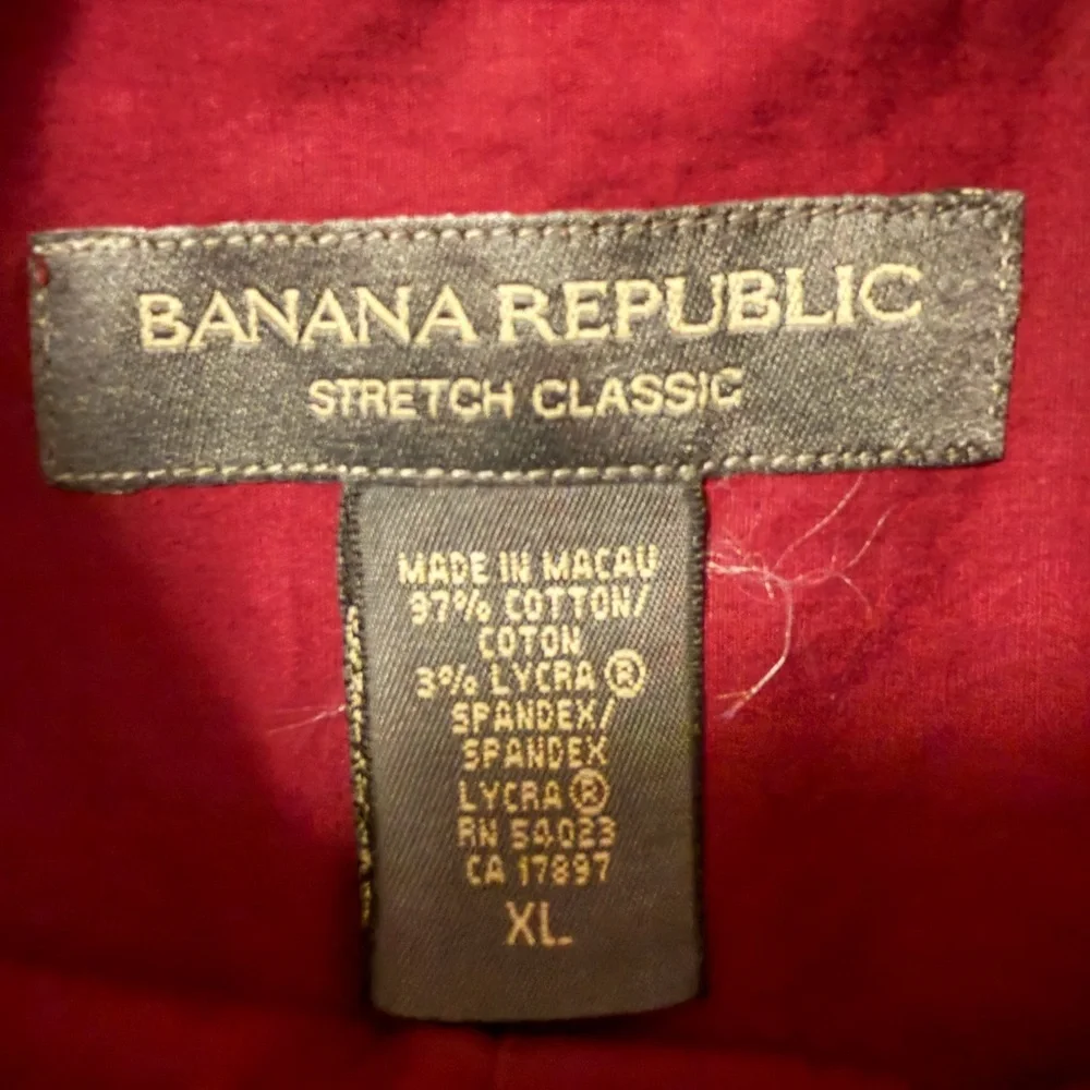 Men's Dark Red Short Sleeve XL Button Down Classic Fit Shirt Banana Republic